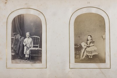 Lot 77 - CDV Album Miscellaneous (100 CDVs)