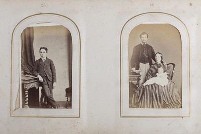 Lot 77 - CDV Album Miscellaneous (100 CDVs)