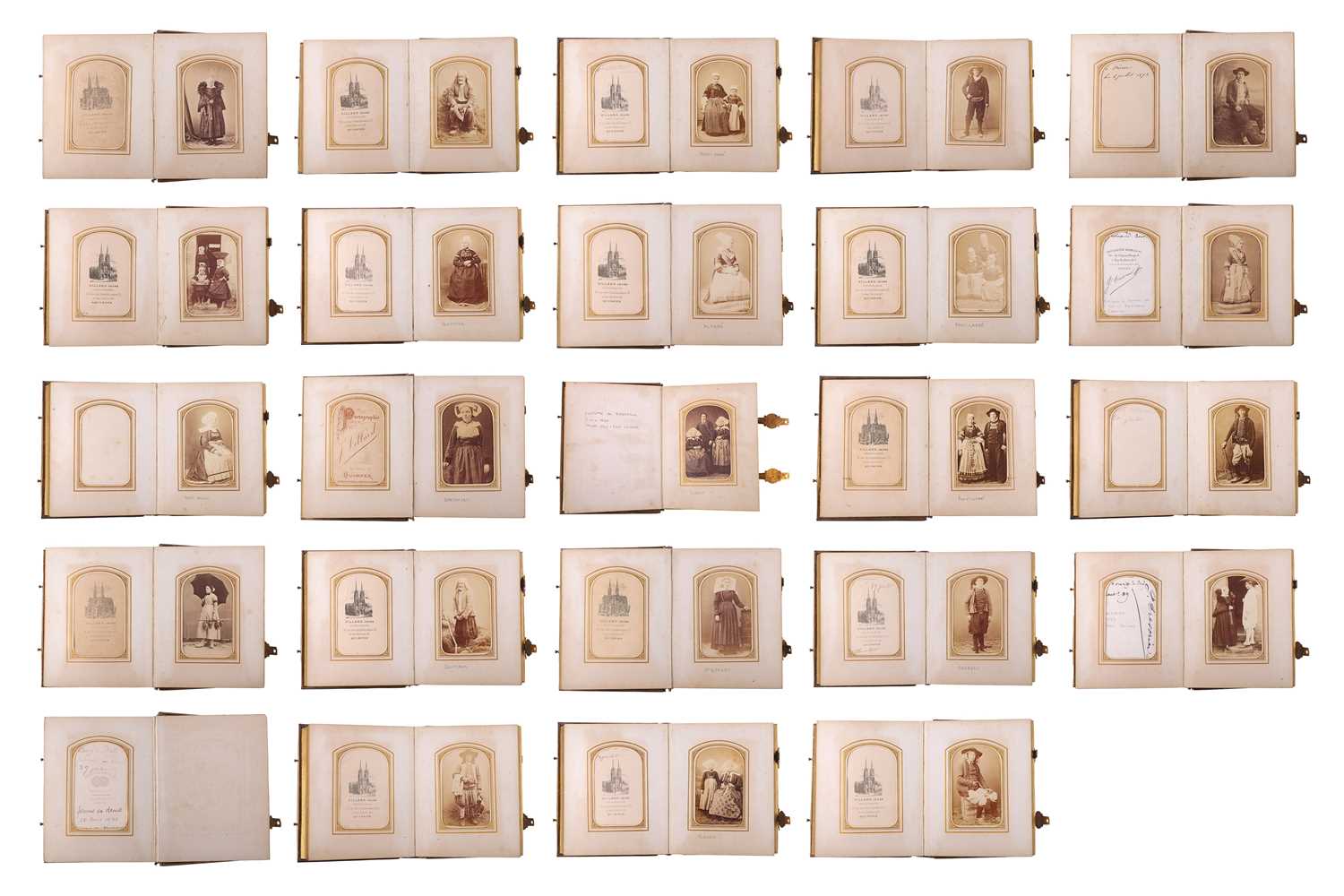 Lot 81 - Costume De Bretagne CDV Album