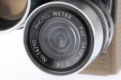 Lot 361 - A Sankyo 8-E Cine Camera