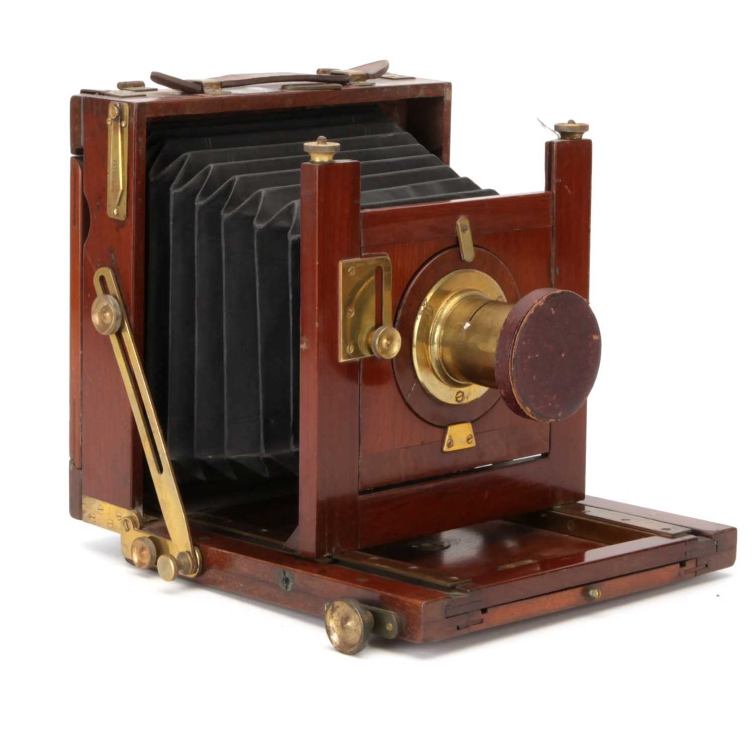 Lot 260 - A F. D. Bulmer Patent Reliable Half Plate Mahogany Field Camera