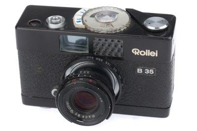 Lot 71 - A Rollei B35 Compact Camera