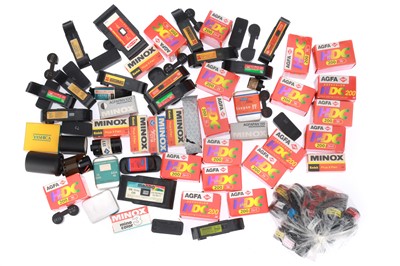 Lot 442 - A Quantity of Expired Camera Film