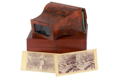 Lot 229 - Stereo Viewer in Case