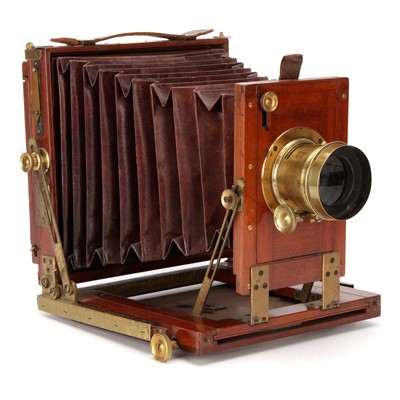 Lot 261 - A Fallowfield (Park) Victoria Hald Plate Mahogany Field Camera