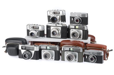 Lot 253 - A Mixed Selection of Cameras