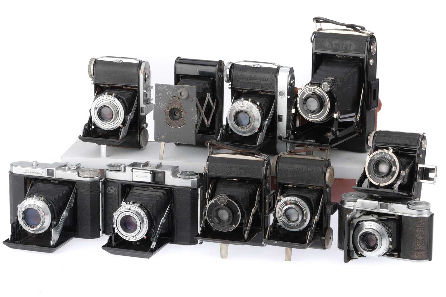 Lot 258 - A Selection of Folding Cameras