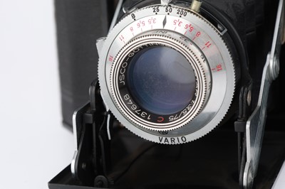 Lot 258 - A Selection of Folding Cameras
