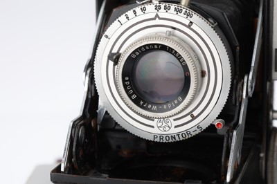 Lot 258 - A Selection of Folding Cameras