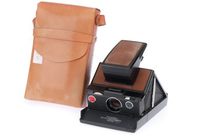 Lot 259 - A Polaroid SX-70 Alpha Land Camera