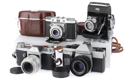 Lot 236 - A Group of German Cameras
