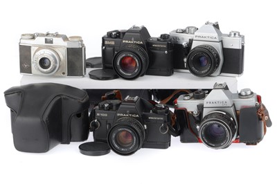 Lot 95 - A Mixed Selection of Cameras