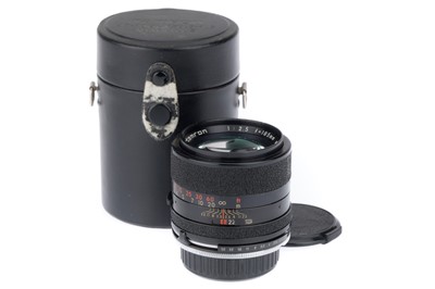 Lot 352 - A Tamron f/2.5 105mm Lens