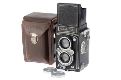 Lot 190 - A Rolleiflex New Standard TLR Camera