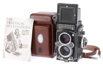 Lot 82 - A Rolleiflex 3.5E medium Format TLR Camera