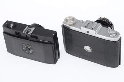 Lot 277 - A Lomo Cosmic Symbol and Zeiss Ikon Nettar Camera
