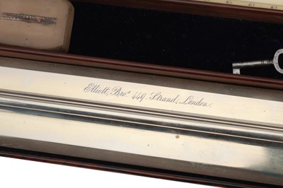 Lot 343 - Elliot, Bros, Fine Drawing Instrument Magazine