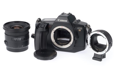 Lot 110 - A Canon EOS RT 35mm SLR Camera