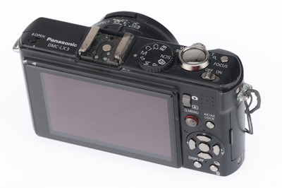 Lot 98 - A Panasonic Lumix DMC TZ-35 Digital Compact Camera
