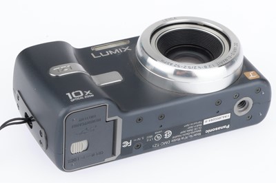 Lot 99 - A Panasonic Lumix DMC-TZ1 Digital Compact Camera