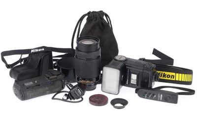 Lot 343 - A Nikon ED AF 70-300mm Zoom Lens