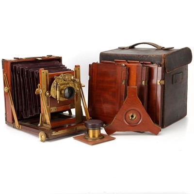 Lot 265 - A J. E. Brown Combination Half Plate Mahogany Field Camera