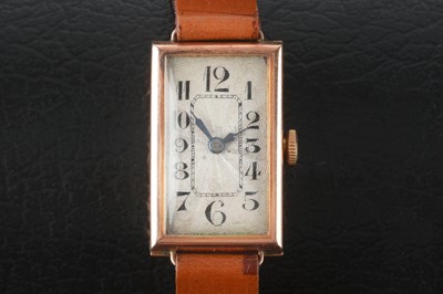 Lot 479 - An Art Deco Gold Cased Hand-Winding Wristwatch