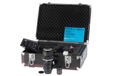 Lot 318 - A Medical-Nikkor Auto f/5.6 200mm Lens