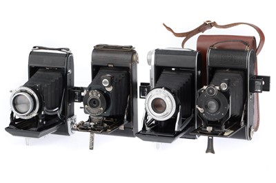 Lot 173 - A Group of Folding Bed Cameras