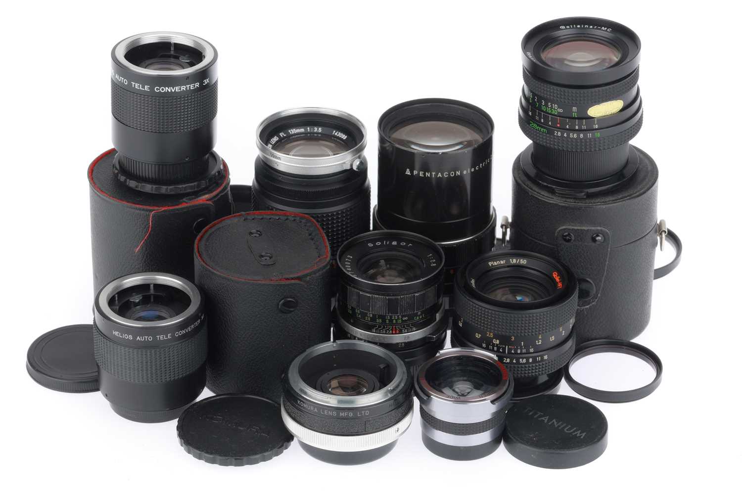 Lot 326 - A Selection of Camera Lenses,