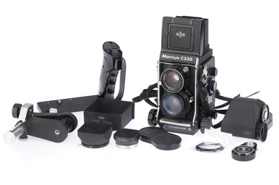 Lot 170 - A Mamiya C330 Professional S Medium Format TLR Camera