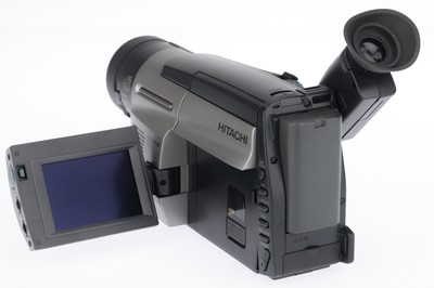 Lot 384 - A Hitachi VM-H835LE Hi-8 Camcorder