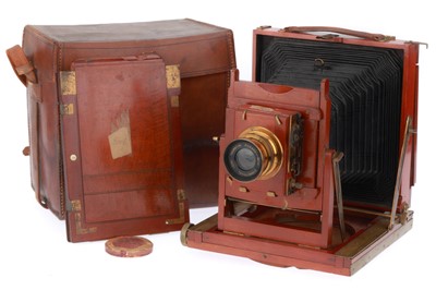 Lot 220 - A Thornton Pickard Imperial Triple Expansion Half Plate Camera