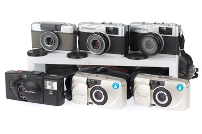Lot 142 - A Selection of Olympus Cameras