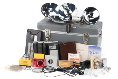 Lot 388 - A Selection of Flash Photographica