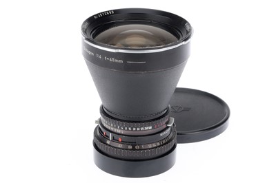 Lot 135 - A Carl Zeiss Distagon f/4 40mm Lens