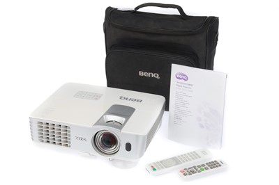 Lot 537 - A Benq 1080ST Short Throw DLP Projector