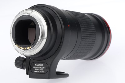 Lot 281 - A Canon EF f/3.5 L 180mm USM Macro Lens