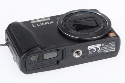 Lot 70 - A Panasonic Lumix DMC-TZ35 Digital Compact Camera