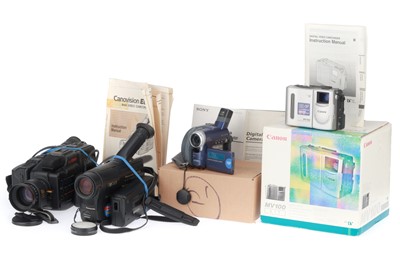 Lot 369 - A Group of Video Cameras