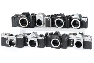 Lot 43 - A Group of 35mm SLR Camera Bodies