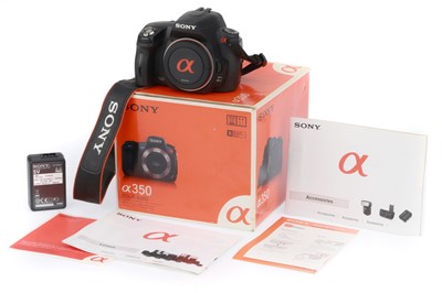 Lot 76 - A Sony Alpha 390 Digital Camera Body