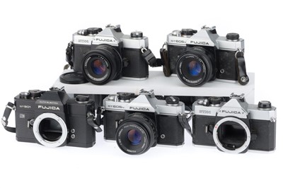 Lot 39 - A Group of Fujica SLR Cameras