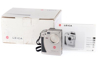 Lot 80 - A Leica Digilux 4.3 Digital Camera