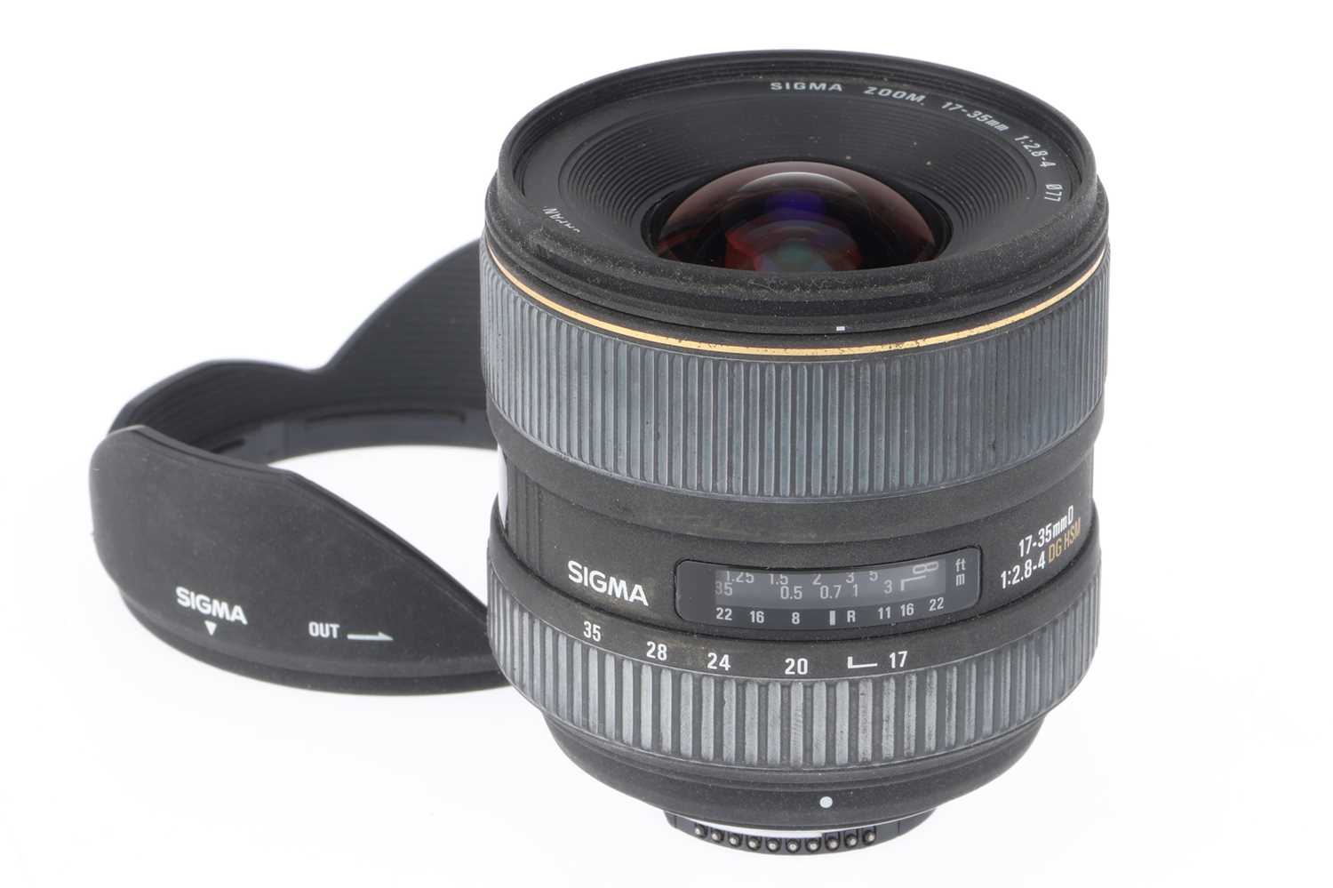 Lot 227 - A Sigma EX 17-35mm Wide Angle Zoom Lens