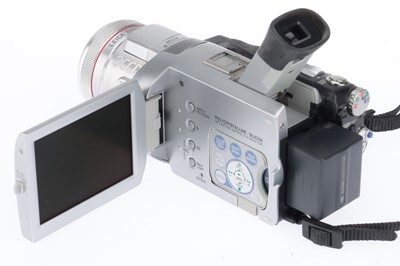 Lot 373 - A Panasonic NV-GS400 DV Camcorder