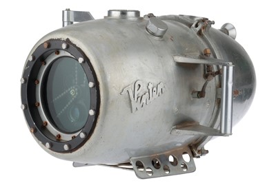 Lot 497 - A Vinten Type Z Underwater Camera, for Hans & Lotte Hass