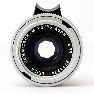 Lot 27 - A Leitz Summicron-M ASPH. f/2 35mm Lens