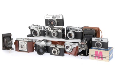Lot 187 - A Selection of Film Cameras
