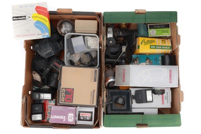 Lot 430 - A Large Selection of Mixed Photographica